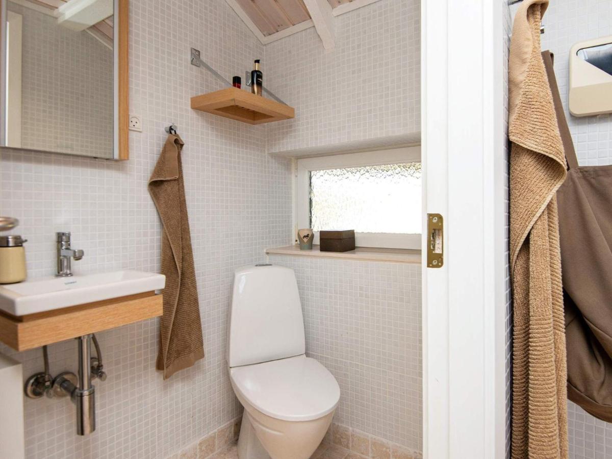 7 Person Holiday Home In R M Vesterhede Экстерьер фото